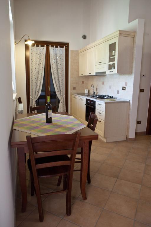 Residence Colle Veroni Mosciano Sant'Angelo Room photo