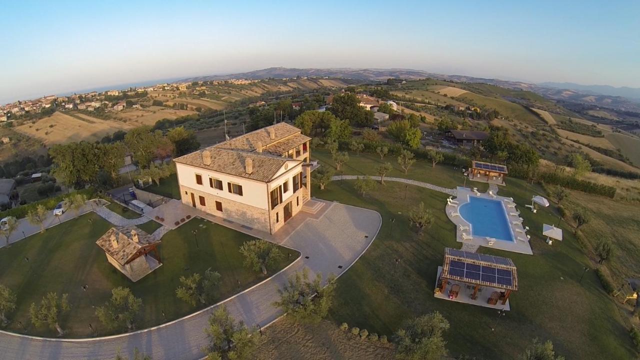 Residence Colle Veroni Mosciano Sant'Angelo Exterior photo